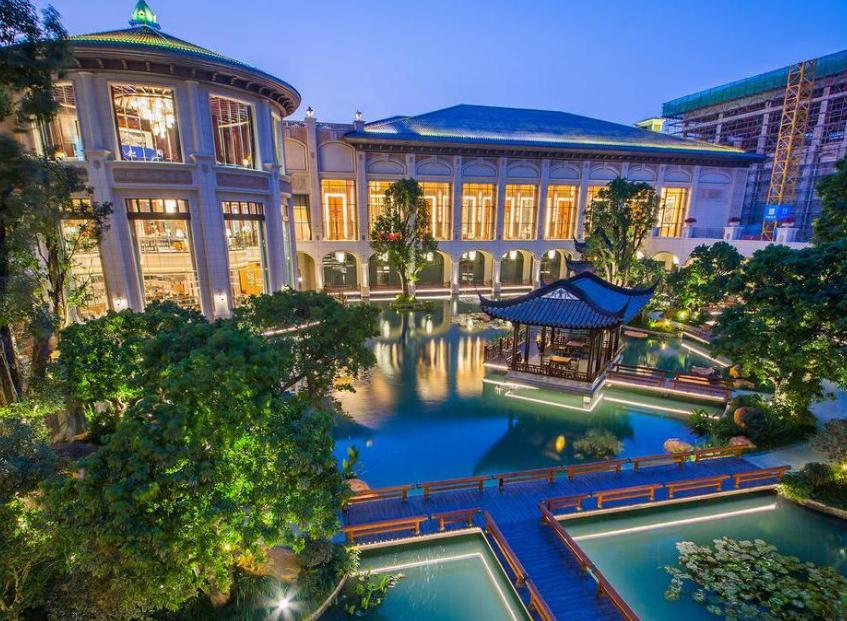 汕尾巴黎半岛酒店