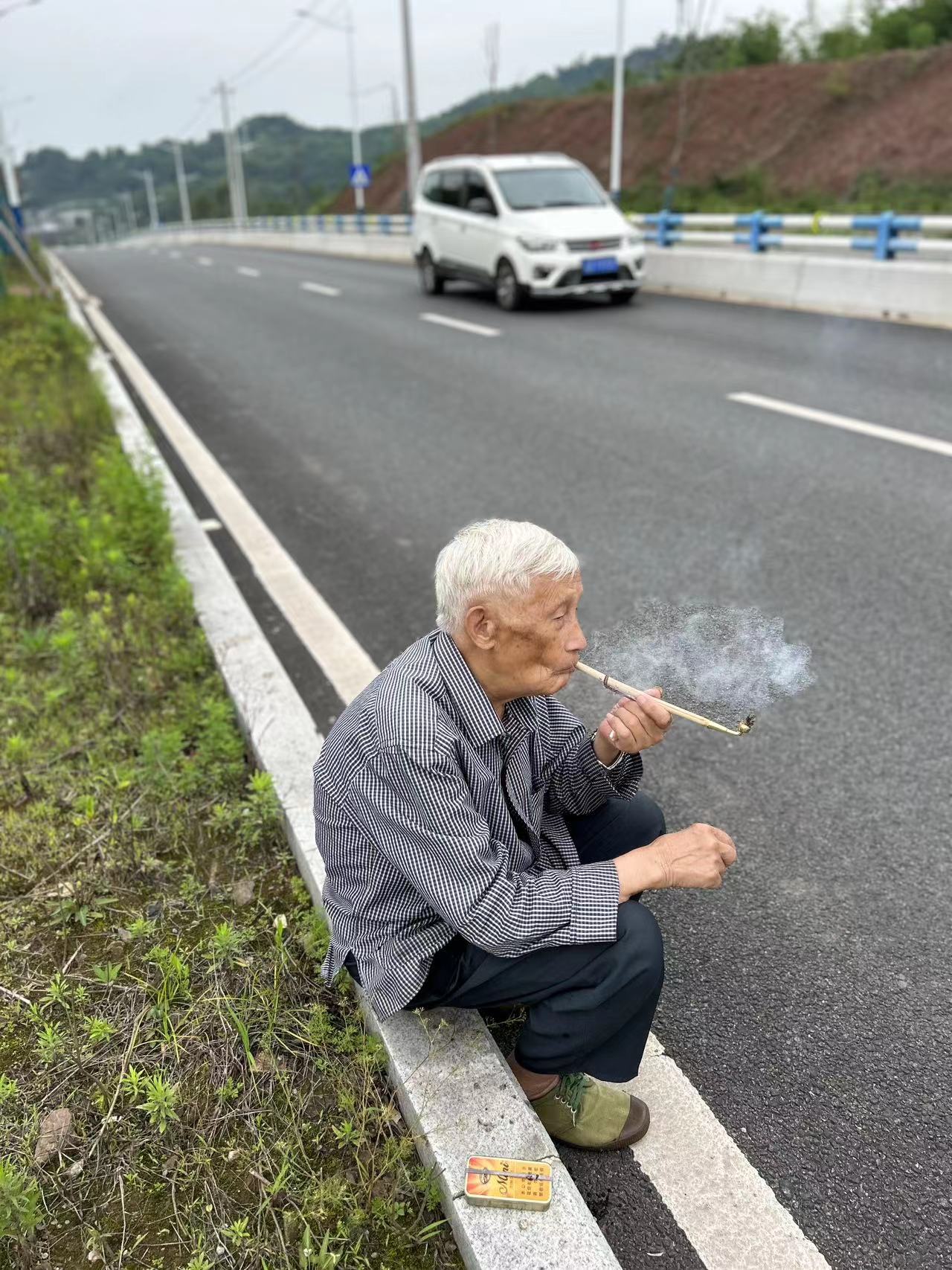 提前祝天下所有的父亲：父亲节快乐！ 
