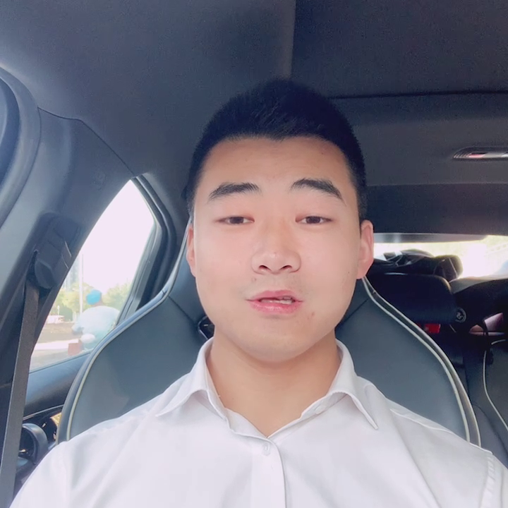因为他们更聪明！年轻人已经不再被信用卡的高成本和陷阱所迷惑，他们学会了如何合理地