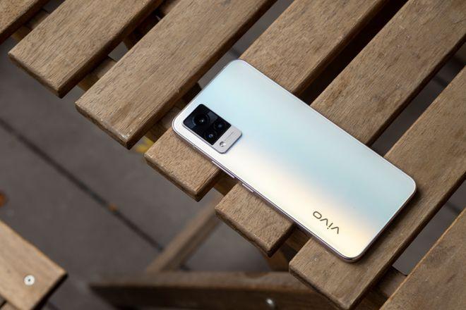 3000块，选vivos19？别急，看需求。拍照强调？游戏优先？长续航需求？根据