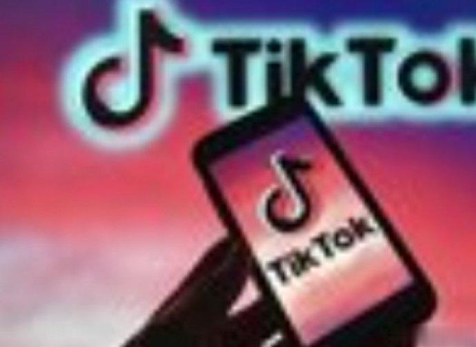 美众议院通过TikTok法案。应用程序TikTok的控制权，否则TikTok就会