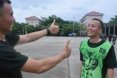 记录我的一天。依据新兵自身实际，为新兵制定“微目标”，描绘成长“蓝图”，并通过队