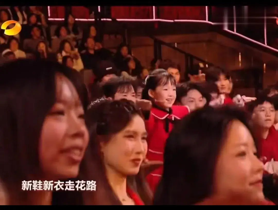 "科目三"登上湖南春晚，是否俗气是一个主观判断，它取决于个人的审美和对艺术的理解