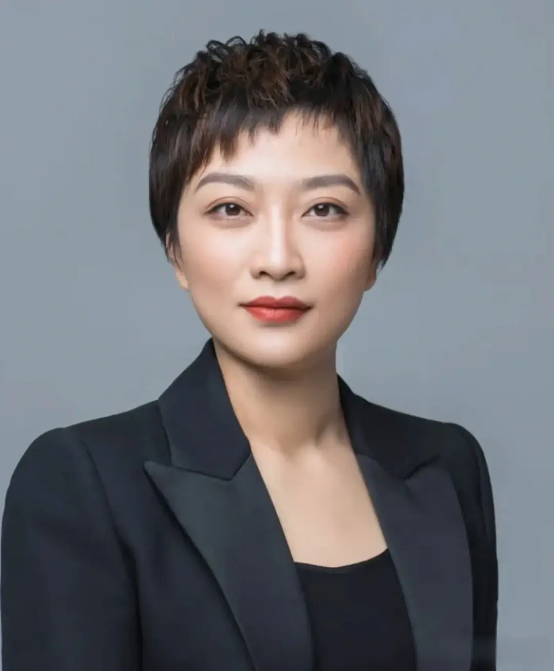 这种人不是女人，她是精神男人。 
 
女性在职场中独有的特质协调性包容性同理心，