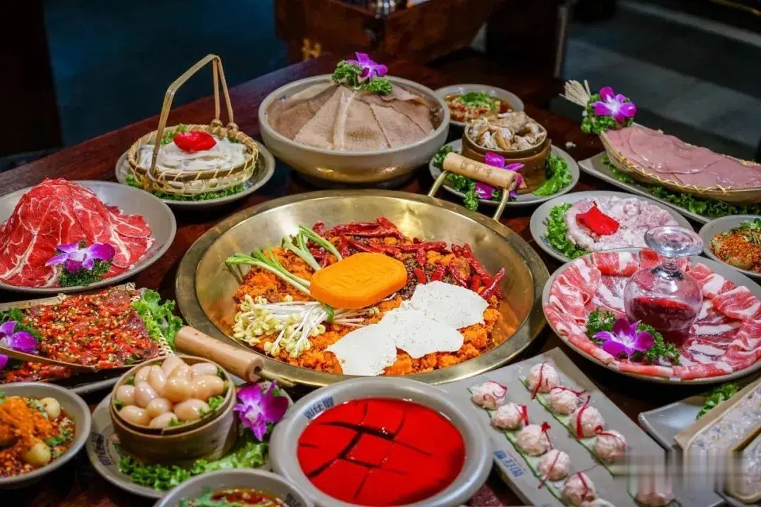 火锅味留衣服上，那是友情，你散得了友情吗？