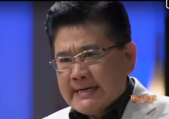 垃圾985的数学与应用数学专业。本人很垃圾什么实习经历都没有，考研失败了，成绩烂
