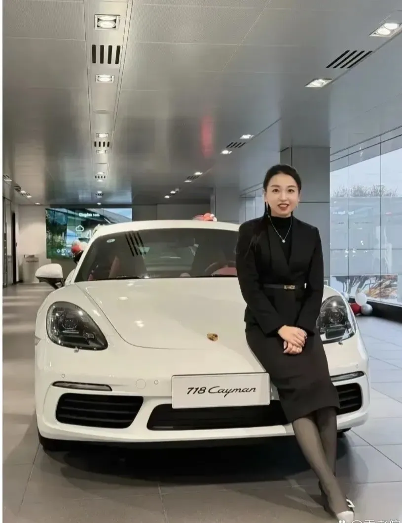如今这个经济形式，保时捷一个女销售一年卖车170辆，按照一辆车提成1万，这一年就