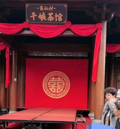王婆入乡随俗，对江西彩礼高发表了她的见解。她认为，彩礼是应该要，这是对姑娘的肯定