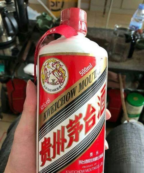 大家不喜欢买茅台了吗？可能是因为价格太高，买不起啊！要不就是担心茅台泡沫破灭，不