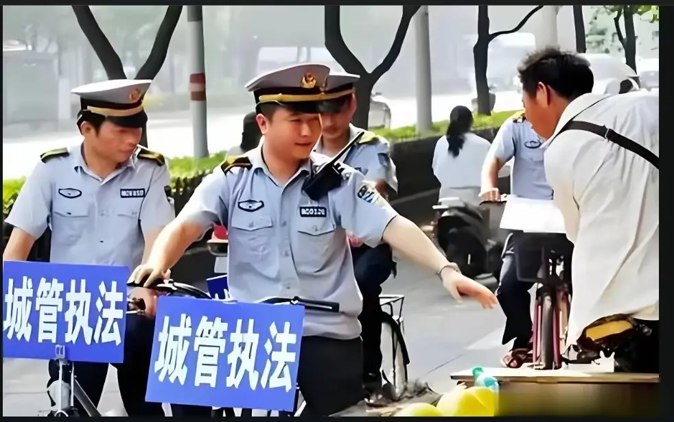 广西北海：取消城管部门，职责回归主管部门。这个应该是国家政府机构改革的开始，让城