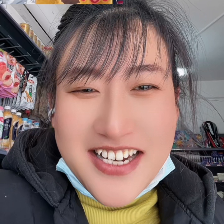 姐妹们，这段时间你们有没有都刷到开封王婆说媒？场面热闹的很，比非诚勿扰还热闹，场