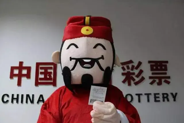 ？我觉得这提议太有道理了！彩票不应成为富人的玩物，这不是我们想要的社会！