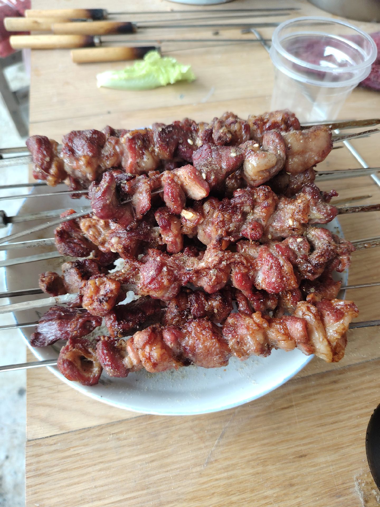 自己烤的羊肉串#这才是真正烤肉串#在家也能吃上烧烤