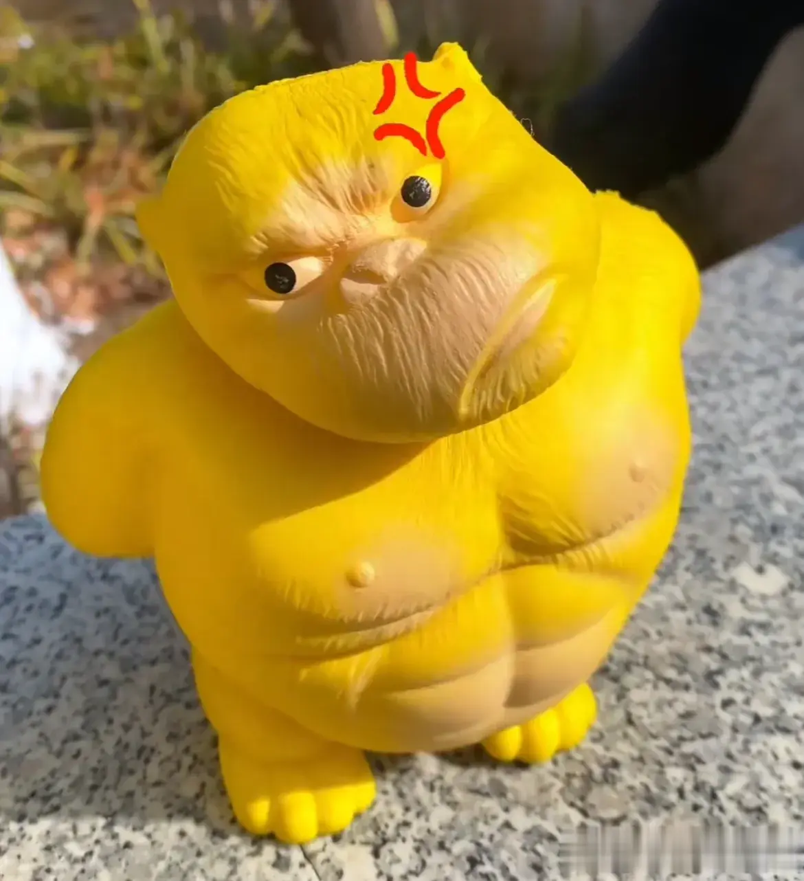 就凭这一点，也要点赞董小姐！#董明珠#如果上市公司高管都在减持本公司的股票，只能