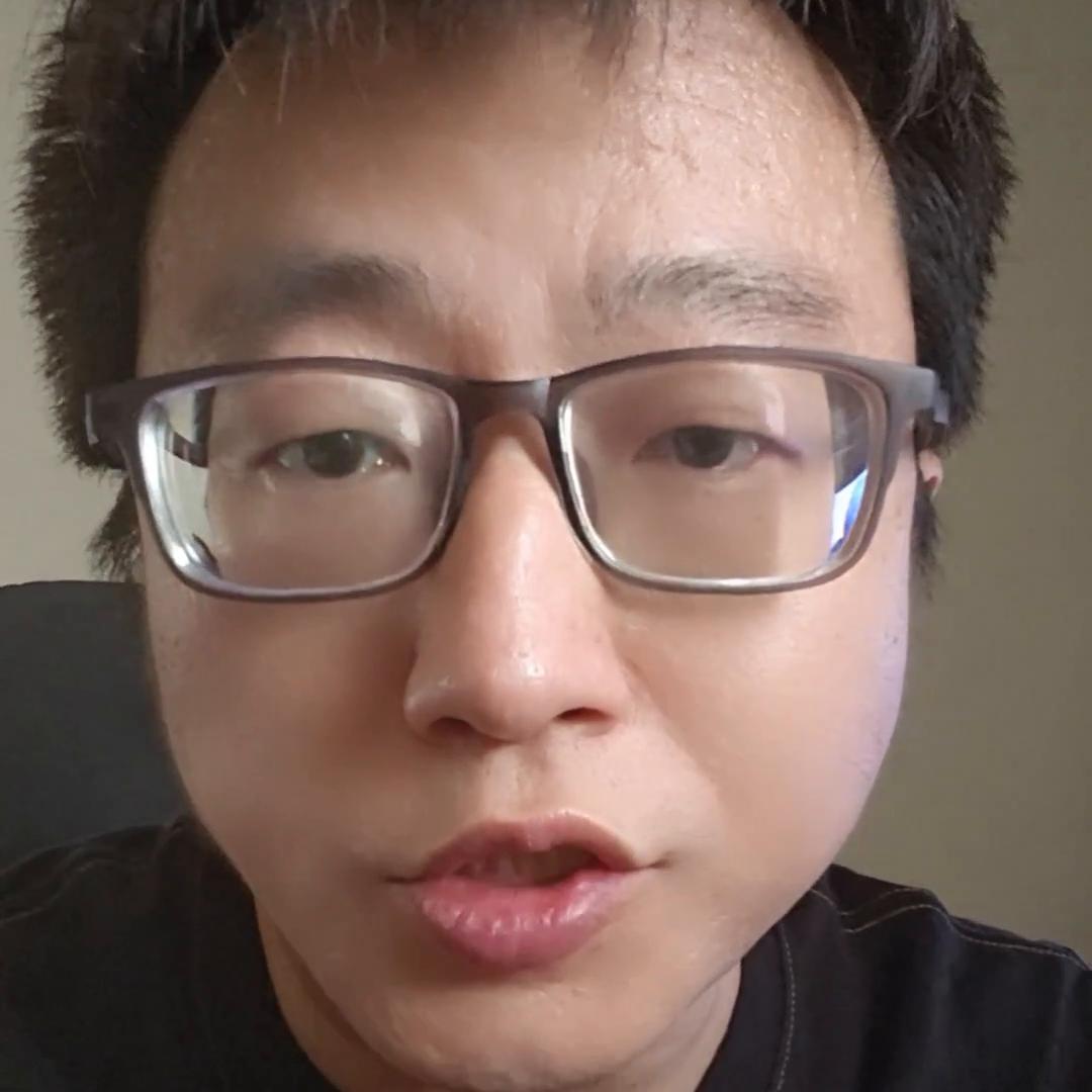 魅族首款车型来了，叫做魅族MEIZUDreamCarMX。网友取名吉利太魅，网友