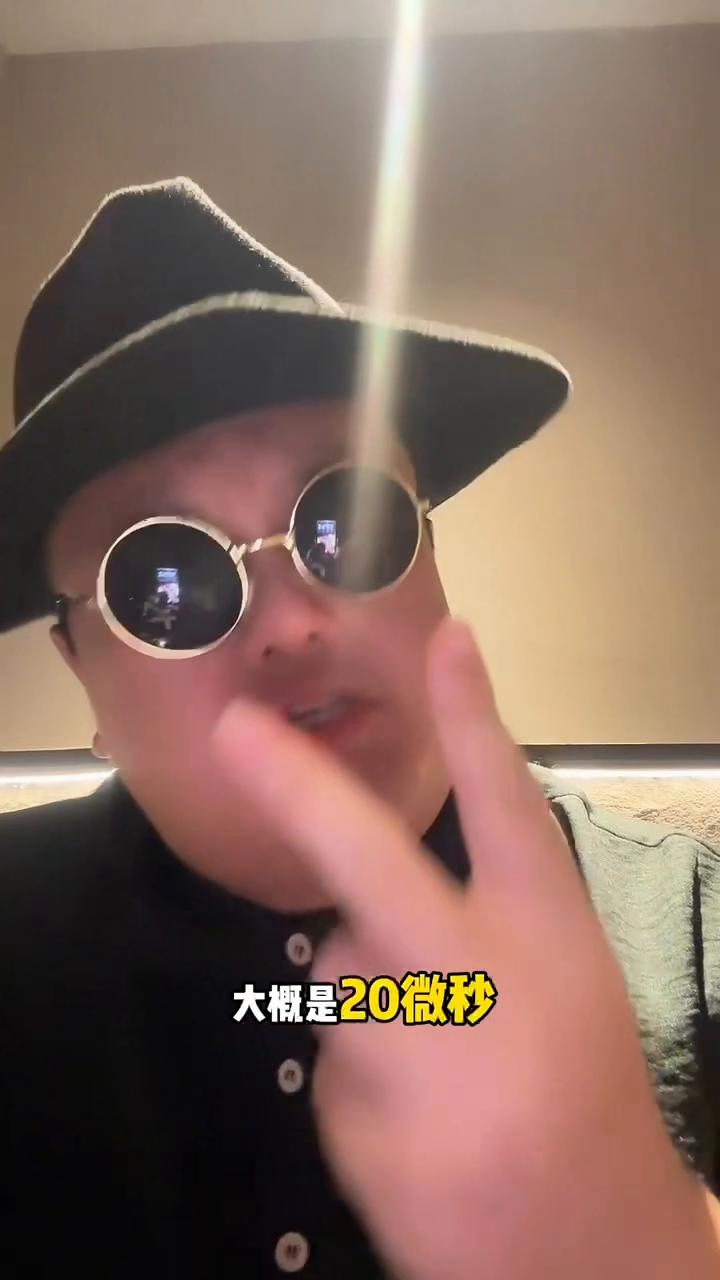 纯血鸿蒙的反应速度，抱歉就是这么逆天。有人问我标准是什么？笑死我了，纯血鸿蒙的系
