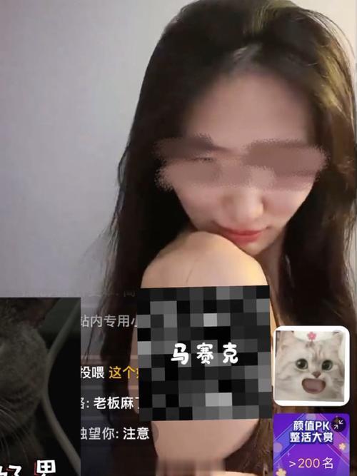 上次在直播中竟遇见这位女律师，她法律知识储备丰富，几番对答令人印象深刻，没想到竟