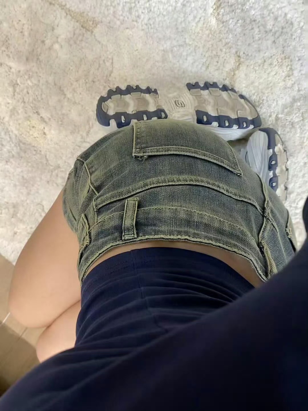 腰细不细
