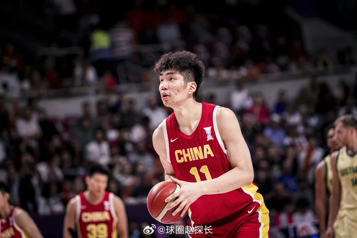 CBA球队浙江稠州队中锋余嘉豪加盟西班牙篮球联赛。加盟球队是毕尔巴鄂篮球俱乐部（Surne Bilbao Basket）：西甲联赛球队，2024-25赛季排名第16位（11胜23负），属中下游队伍。合