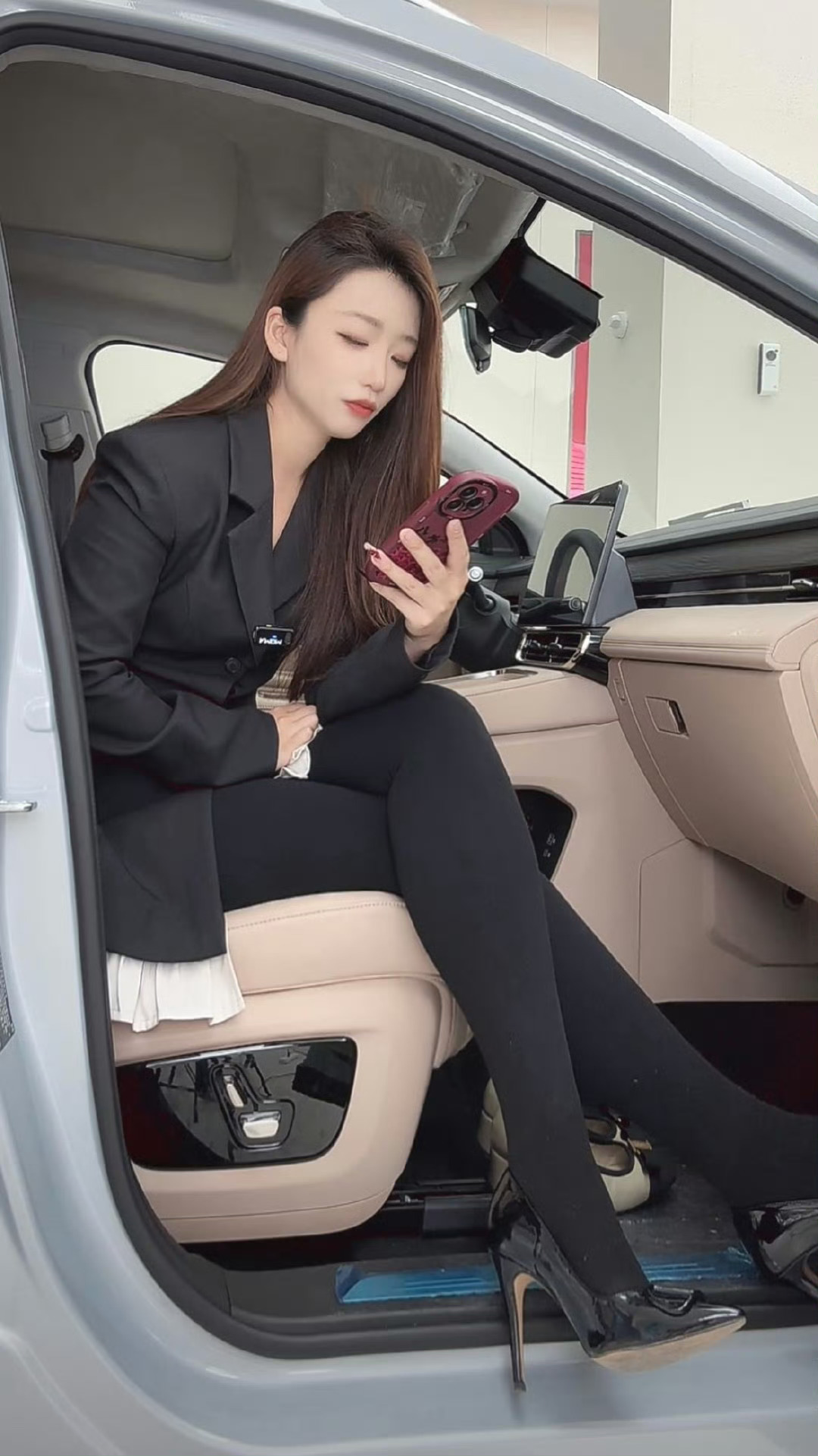 买油车还是买电车？