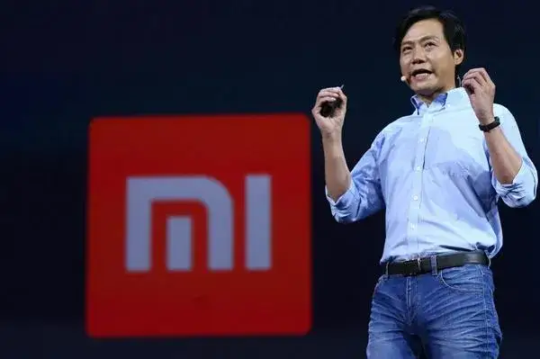 很多人鄙视雷军和小米的营销能力，觉得那不是真本事，应该用硬核技术来征服对手才对。