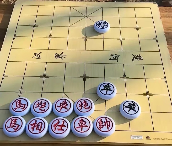 研究半小时，还是赢不了，有没有高手？能赢不？