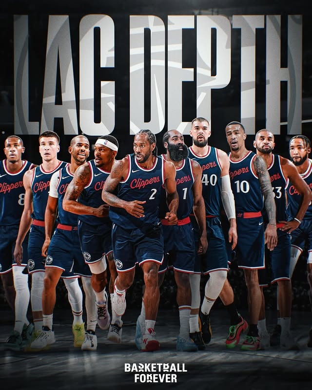 快船又创造了一个nba新纪录！
他们的阵容平均年龄33.2岁，
是nba历史最老的，
球队有4个35岁以上球员，
30岁以上球员达到8个，
这种阵容老化的球队，
很容易受到伤病的侵袭，
所以，即使快船