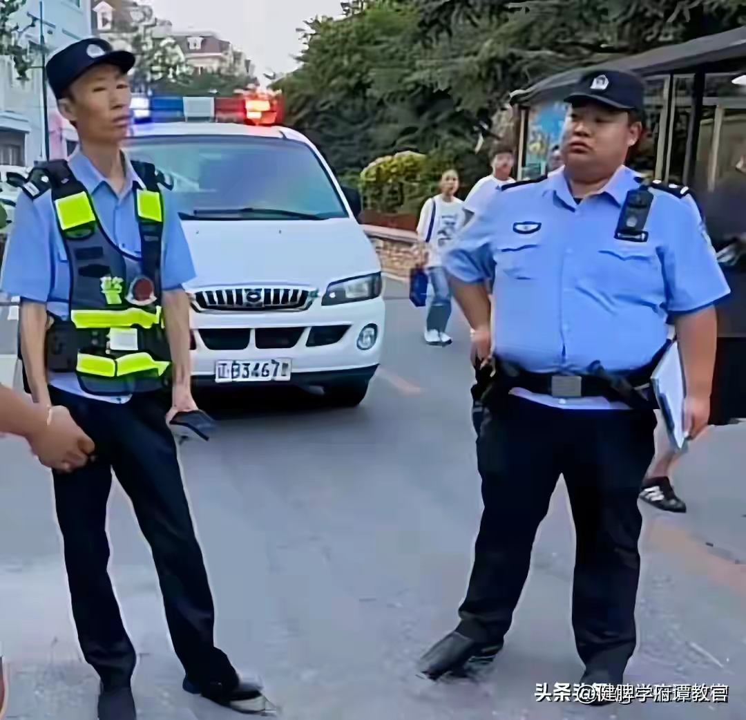 大连火了！文旅局推荐好作品，网友：跟我说干啥，笑死在评论区



游客因没吃饭被