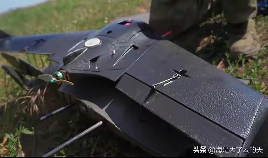 以色列将宣布停止加沙军事行动，冻结一切战争行为，并且美国对黎巴嫩方面做了担保。看