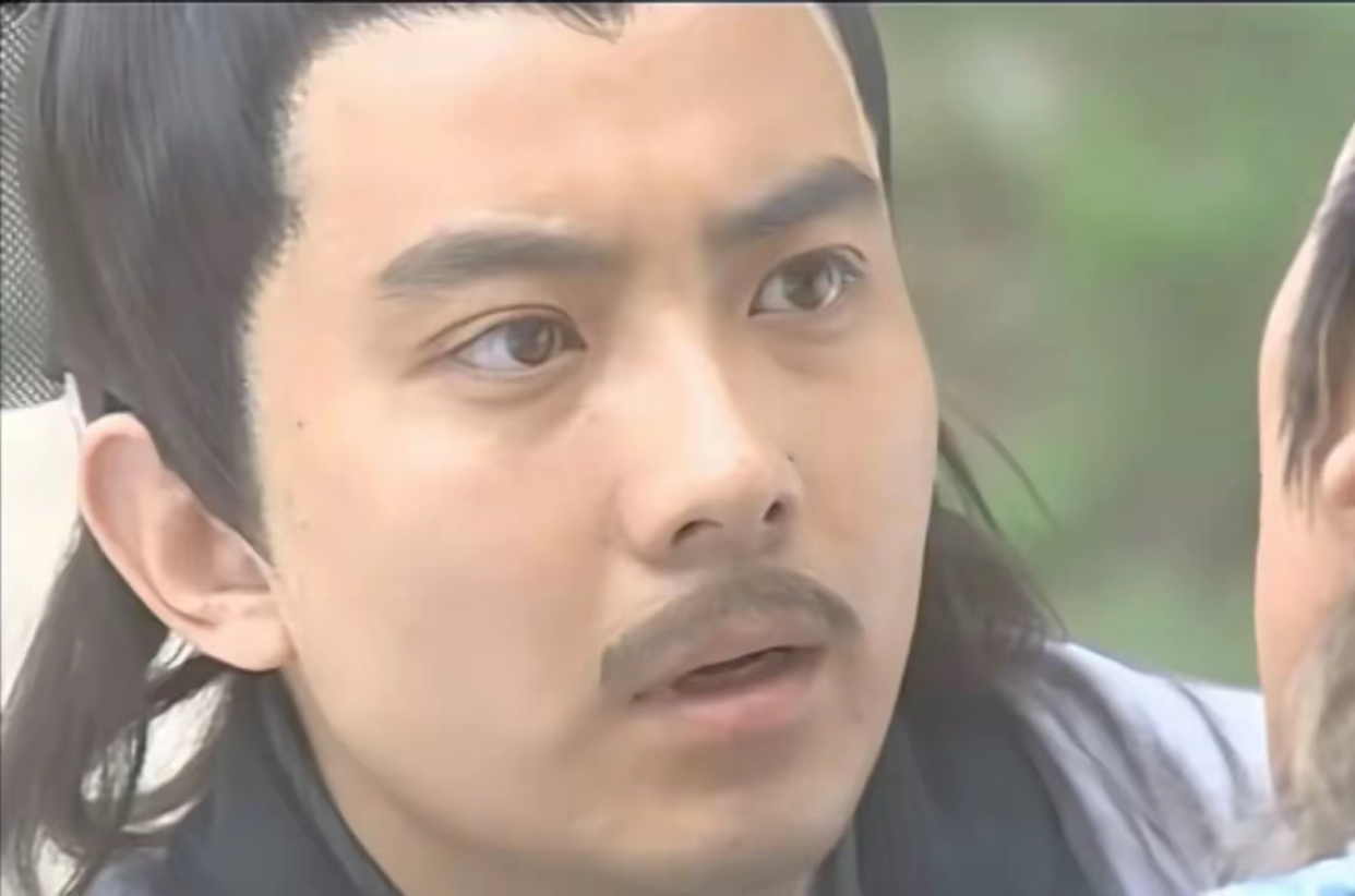 武当七侠的殷梨亭才是笑到最后的赢家。

娶的老婆是初恋纪晓芙的女儿，跟她有八分相似，年纪却年轻了十多岁，生下的儿子在第三代弟子当中没有竞争对手，宋青书被张三丰一掌拍死，张无忌当上明教教主后，也失去了武
