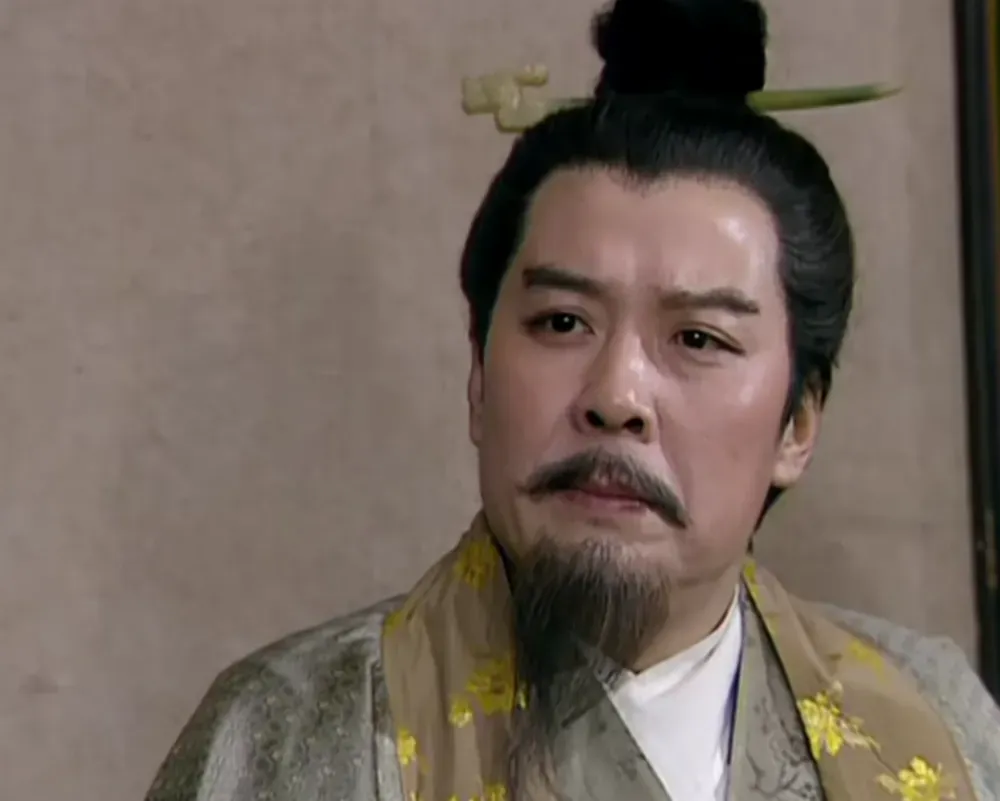 刘备为何选择张飞去夜战马超，而不选择其他人？

要知道马超可不是一般的武将，他曾经让曹操割须弃袍，可见其武勇之貌。

张飞也是名将，和吕布大战过百回合，还曾经打过曹军名将许褚。

二人相比之下，张飞出