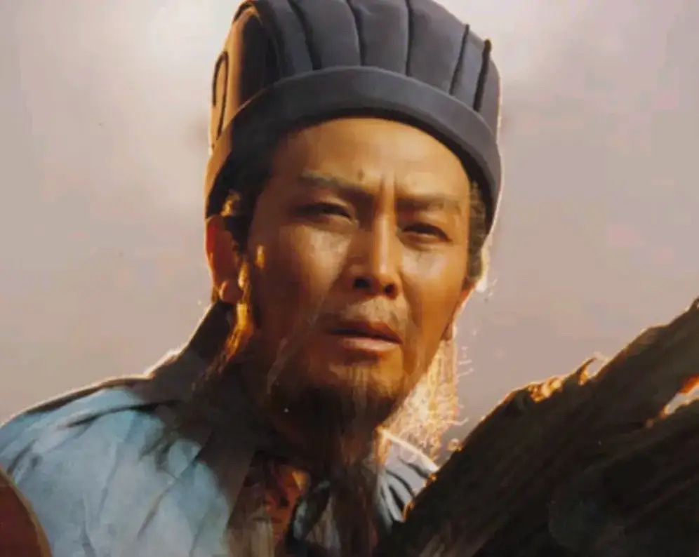 有人问，为什么我们这么喜欢诸葛亮？就这么跟你说吧，要是在历史所有名人中，选一个给你当丞相，选一个给你当三军统帅，你会选择谁？

三军统帅可能会有不同的选择，比如白起、姜子牙，李靖等等。选丞相的话，我相