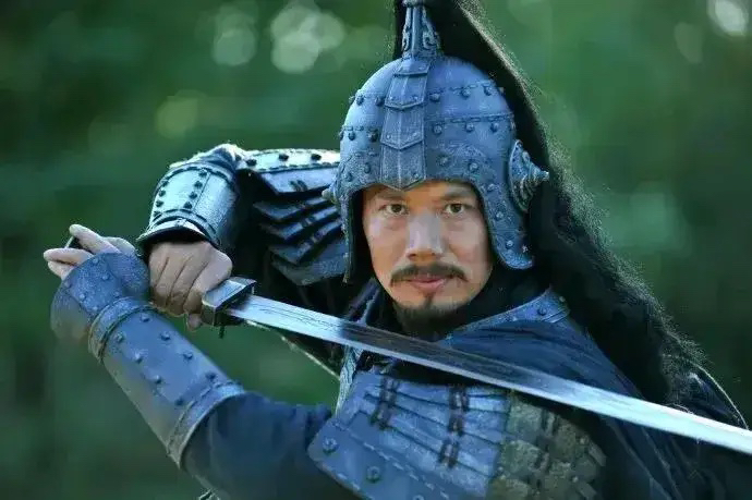 我去，竟然有人问，曹仁为什么没有入选五子良将？你有见过上市公司创始人和打工人抢优 秀员工奖杯的吗？曹仁要吃多少败仗才能被贬为五子良将呀？

曹仁心里也非常纳闷：五子良将？什么五子良将?来啊，张辽、徐晃