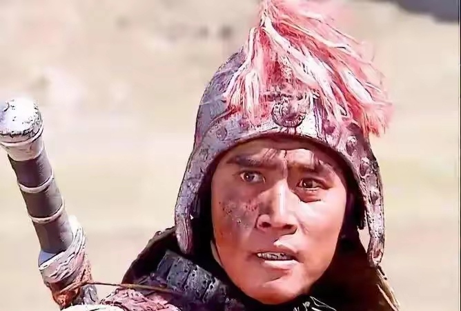 个人认为，巅峰时期赵云和巅峰时期吕布武力比较，或许150回合后赵云败逃。

但是在长坂坡之战，换成吕布、关羽、张飞等猛将是根本无法突围的。

罗贯中笔下的赵云是武力和智慧混合一体。

有人说他没杀过名