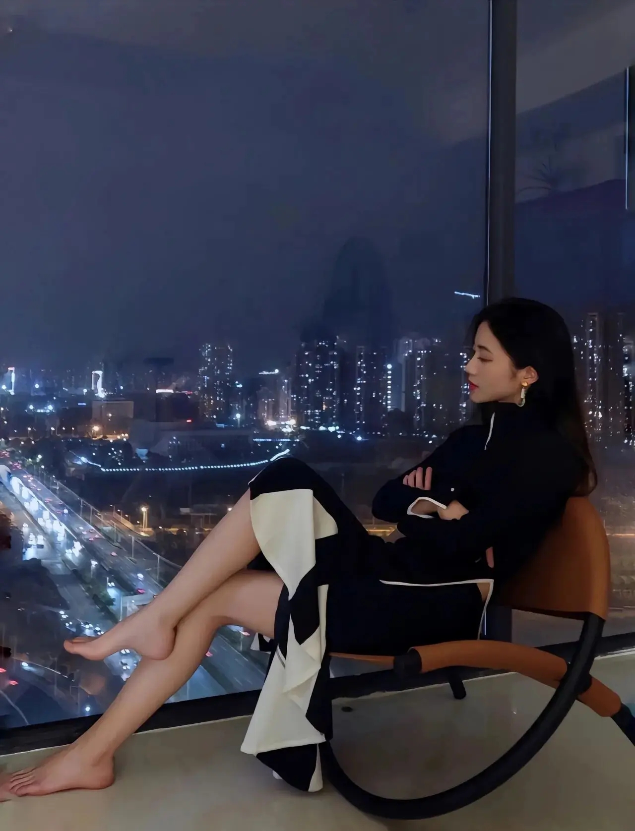 夜晚怎么总是感觉无聊呢