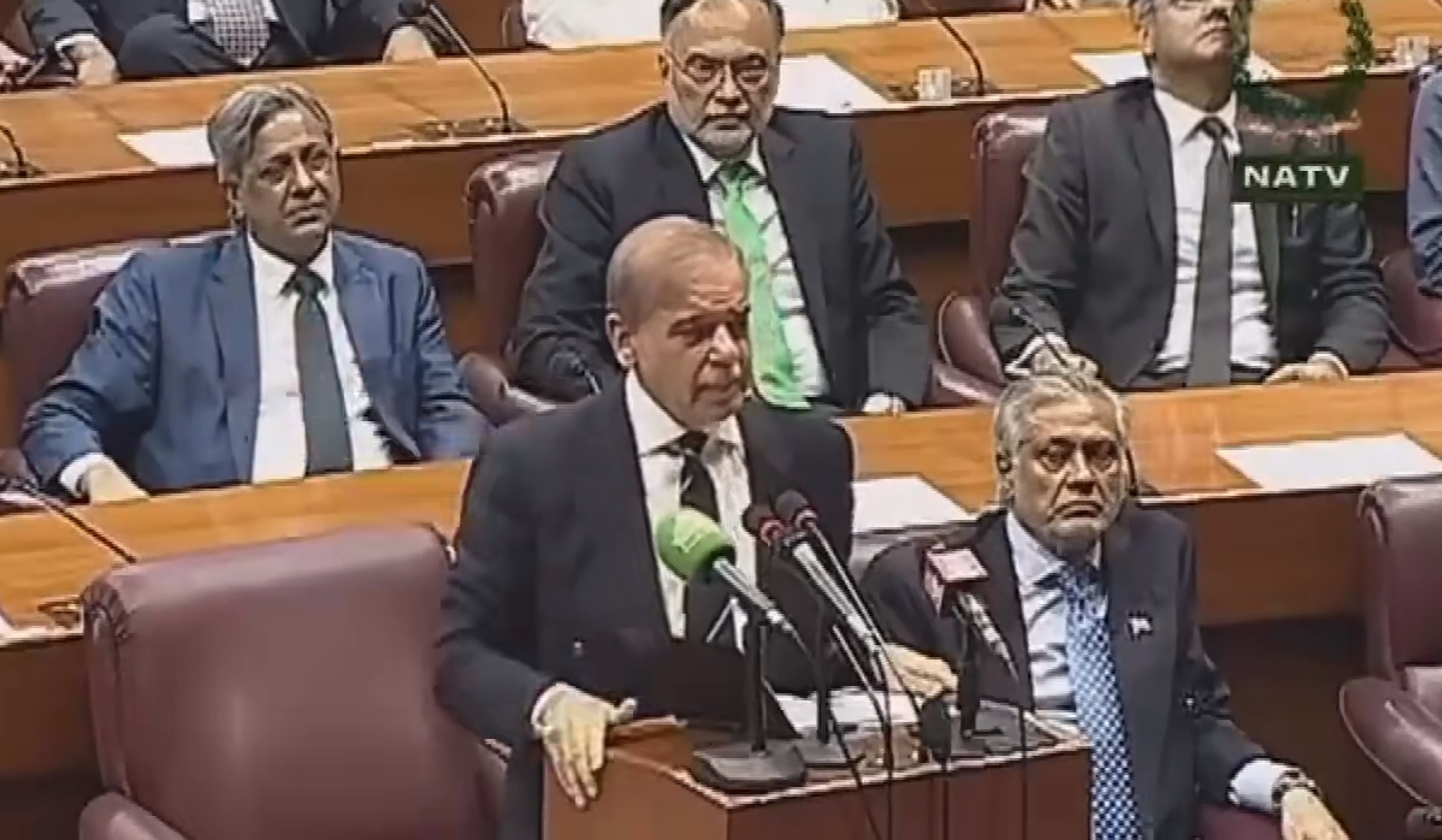 刚打胜印度，巴基斯坦的奖励就到了！
据国外媒体消息，沙特准备向巴基斯坦提供50亿美元的财政支持，并计划帮助巴基斯坦提高他们的军费。
国人都知道巴基斯坦和咱们的关系比较好，其实巴基斯坦在中东的人缘也相当