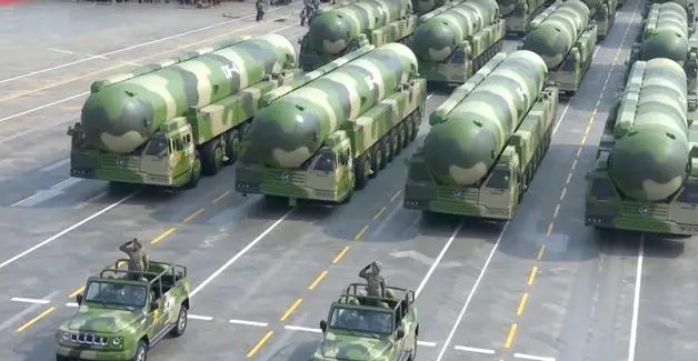 日本于2023年和2025年先后发射了两颗月球着陆器，但都相继失败，尤其是6月6日的这次试验，在着陆前一分钟失去了信号。
印度2019年发射月球着陆器失败，2023年印度说他们成功着陆，但到目前为止并