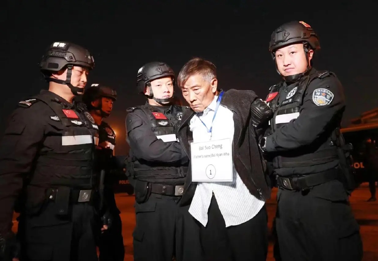 涉诈资金超106亿、涉赌资金超180亿、还导致我公民6人死亡，难怪当初咱们警方去缅北果敢，要求白所成他们协助调查果敢老街的电诈活动时，白家不是阳奉阴违、就是推脱让咱警方找使领馆。
白家从2015年开始
