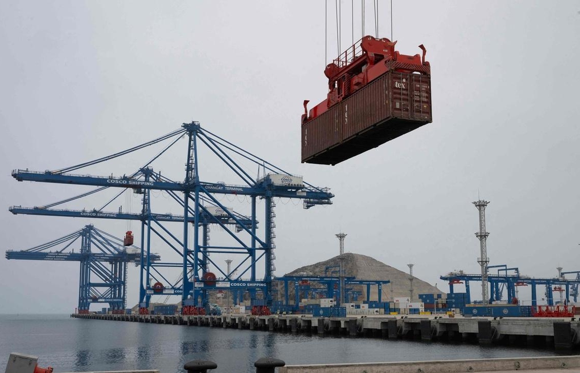 与中国合作，秘鲁这次真的找到了风口，不起飞都难！
秘鲁的钱凯港口，2011年就开始寻找合作开发伙伴，但是找了8年，美西方都没人愿意投资，2019年，中远海运港口有限公司，以2.25亿美元的价格，买下了