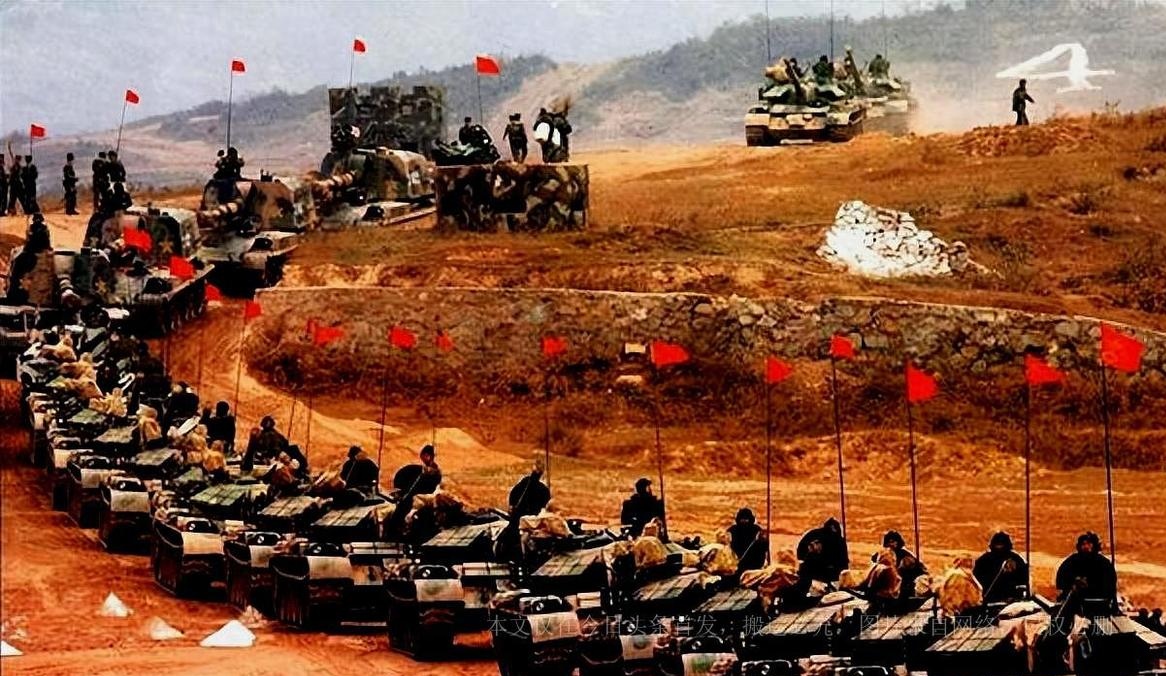 东南沿海的军演联合利剑-2024B，虽然吓的是弯弯赖皮条，惊的却是韩国尹锡悦。
赖皮条这阵子确实很嚣张，一会是祖国论，一会又是互不隶属。当然解放军绝不惯着毒蛙，说干就干，今天就已经启动联合利剑-202