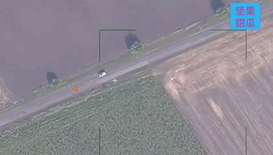 又来一部M270。乌克兰Novotroitsky地区，无人侦察机发现了一个M27