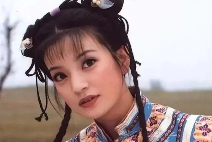 赵薇就是一个笑话！