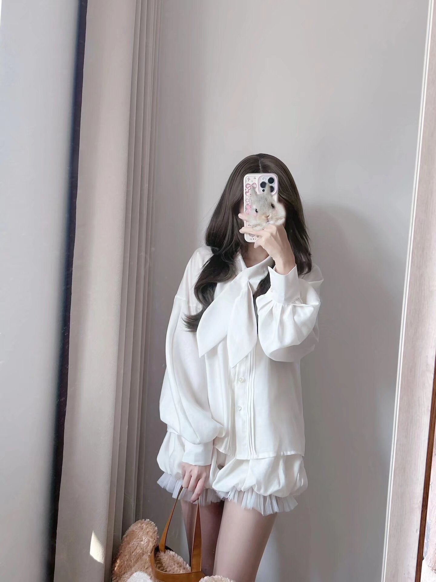 夏天就该穿浅色的衣服，不热还好看，满分100打个80分不过分吧!