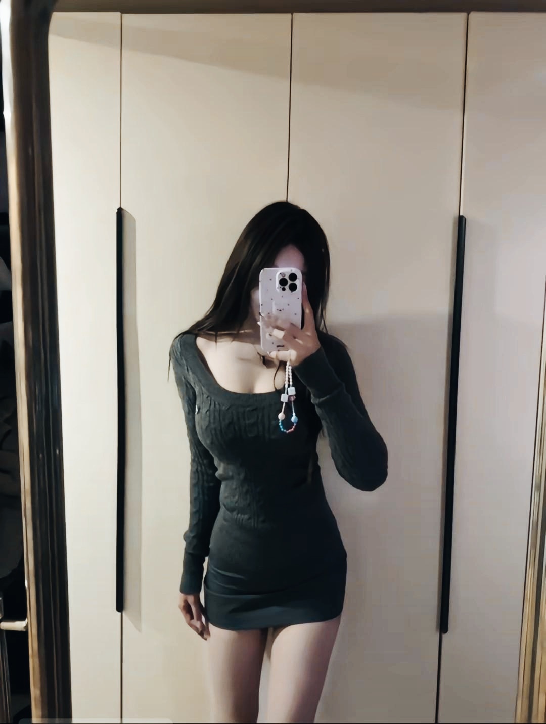 显摆一下身材总可以吧？