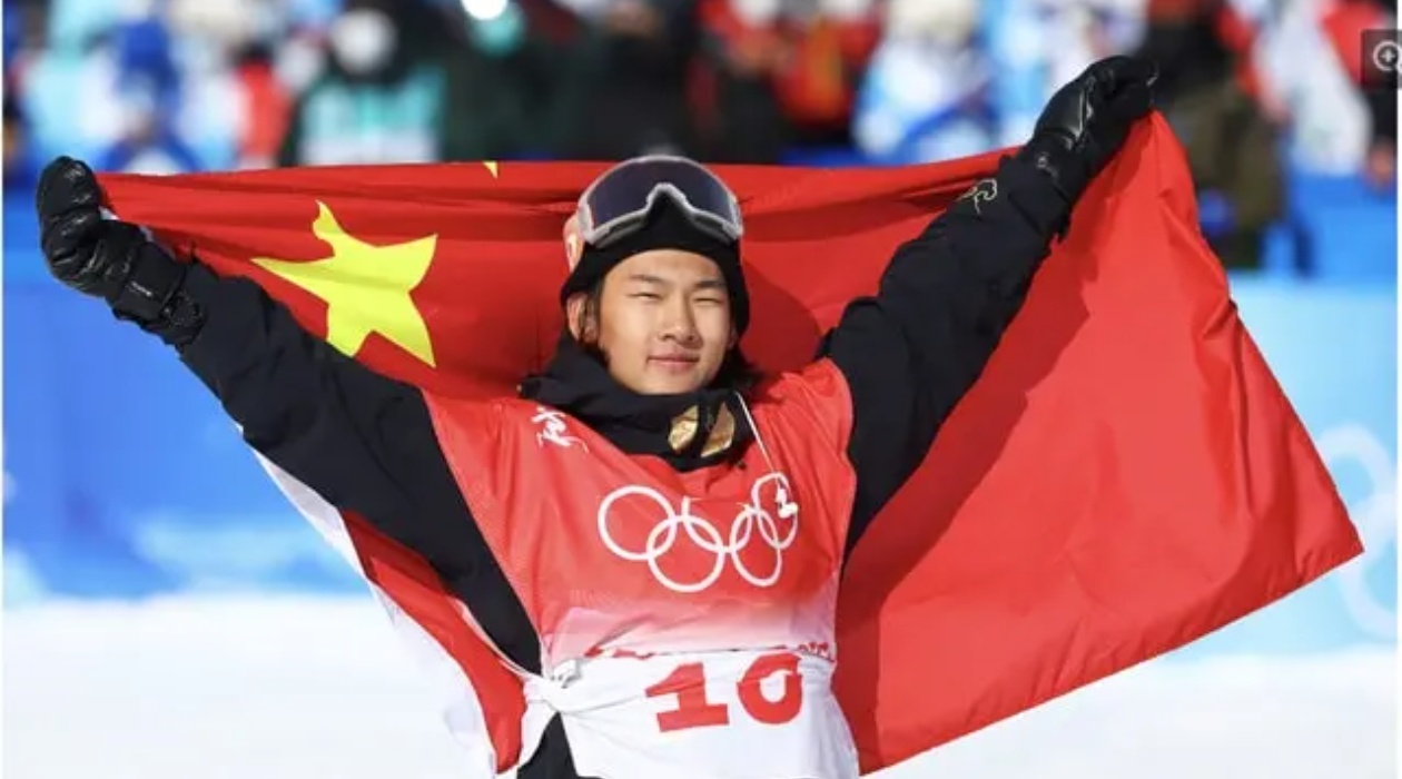 体育赛场的公正之辩：以苏翊鸣事件为例！

奥运会的光辉史册中，不乏引发广泛争议的