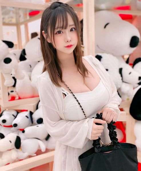 赏析美好第1215篇～一月末东京小姐姐甜美可爱