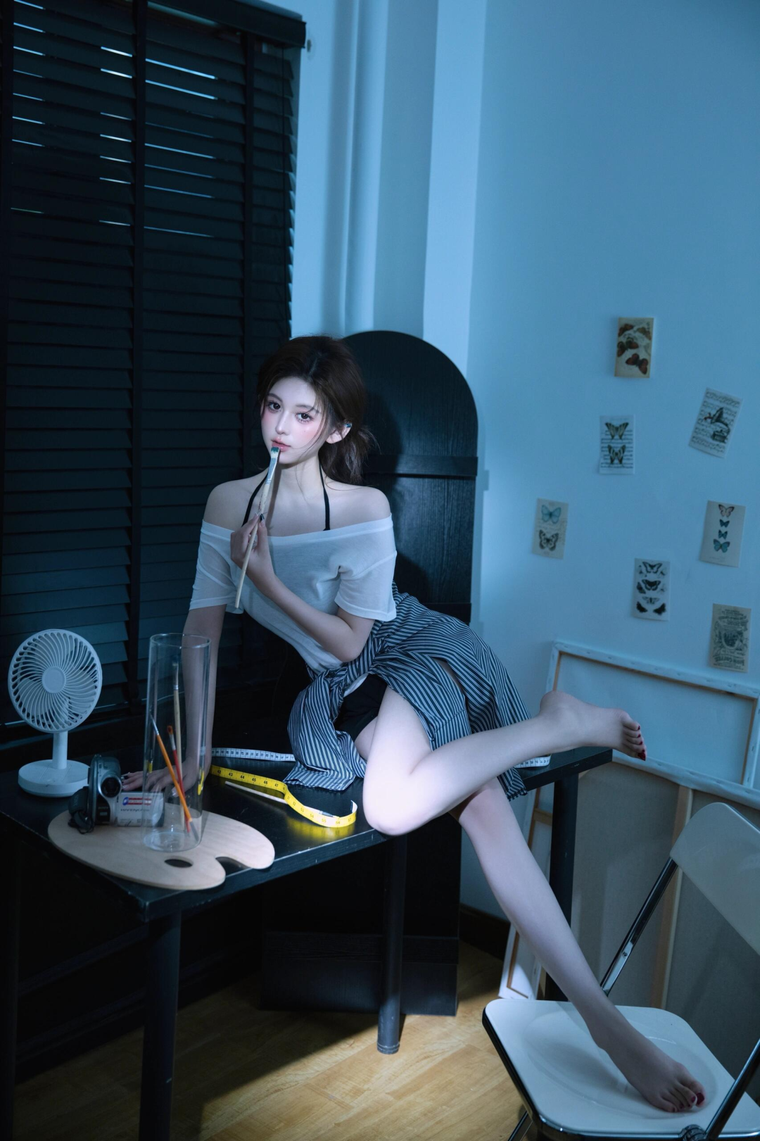 赏析美好第1592篇～裁缝少女