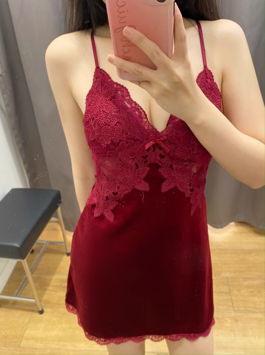 这里是人间，小女人的小心思，你应知应会（二）

1、大郎的遭遇告诉我们，没实力就不要玩高配，不然会没命。

2、原来长的好看的主动找你，才叫勾引；长的难看的主动找你，叫骚扰。

3、除了运动，还有什么