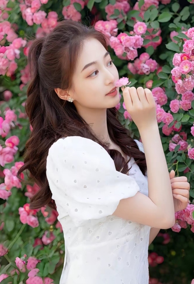 闻过花香就可以了，谁还在乎花落谁家