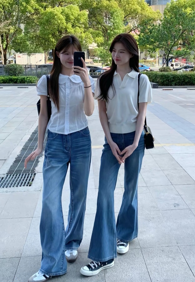 我选穿牛仔裤的…
